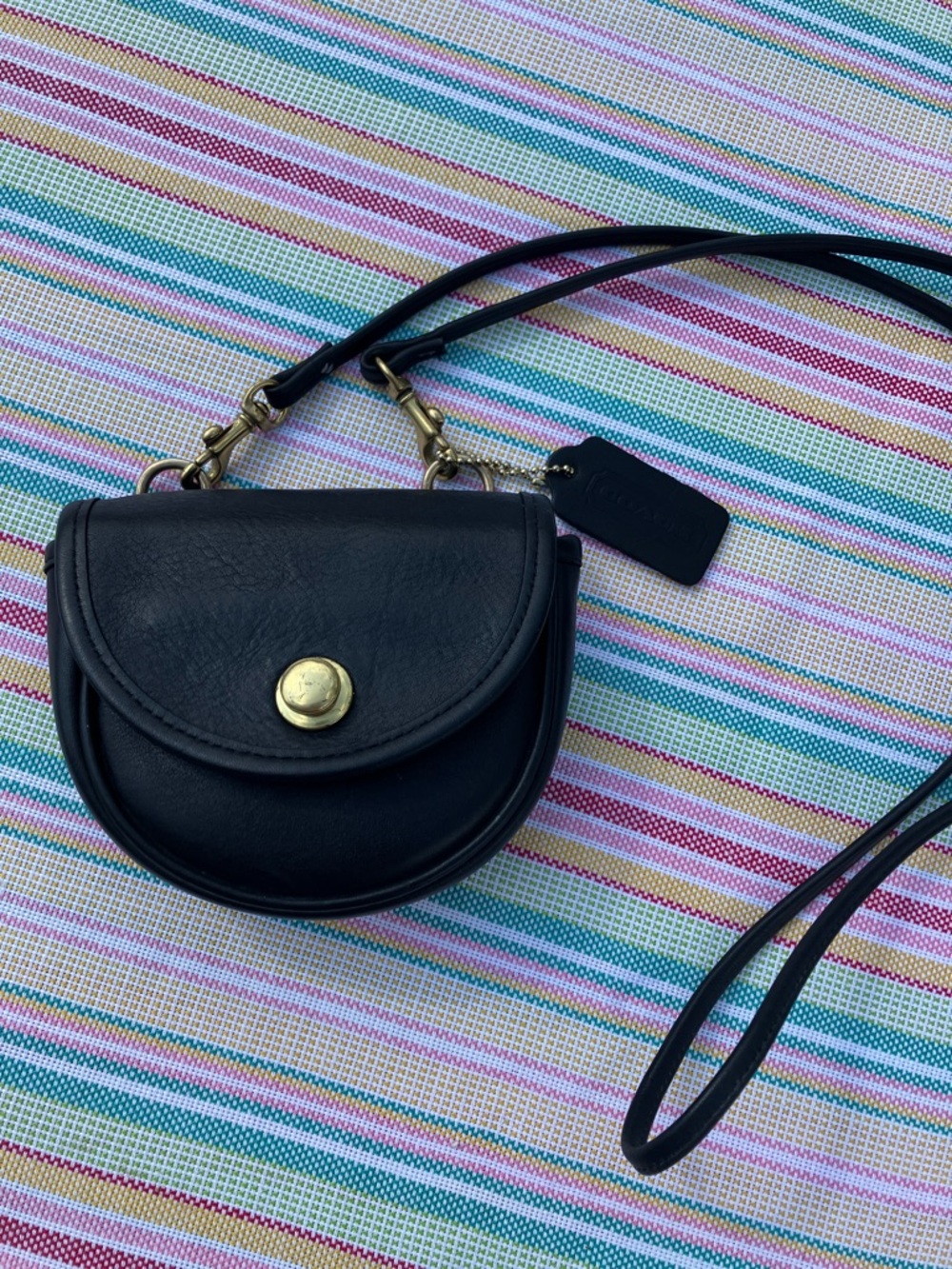 Coach Vintage Black Leather Belt Bag - Picture 10 of 10